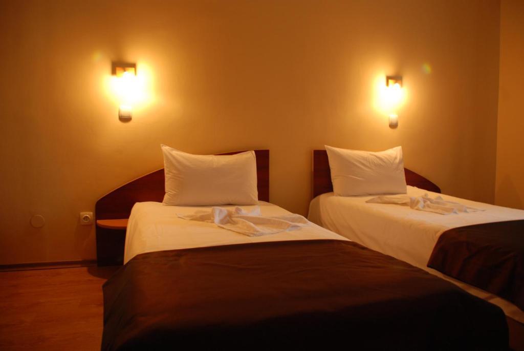 Hotel Liliacul Kluž Pokoj fotografie